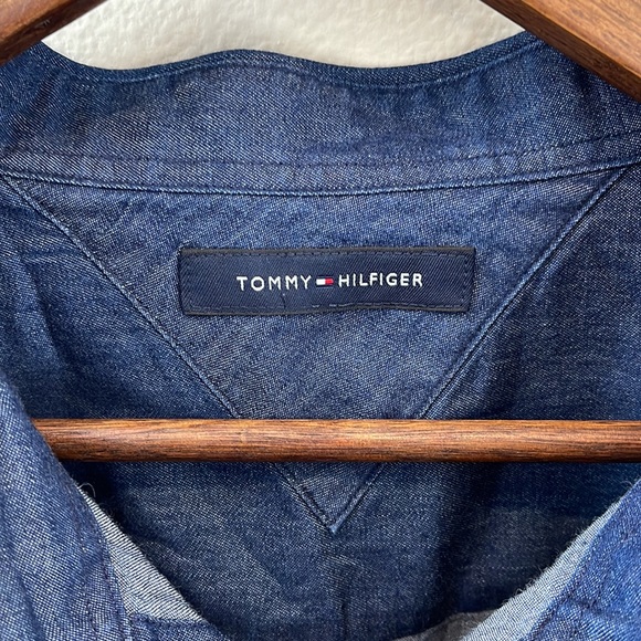 Tommy Hilfiger Button Up Casual Dress Shirt Navy Blue - Picture 4 of 9